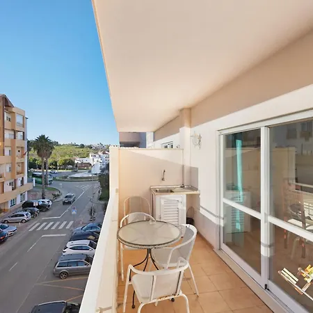 Caravela לאגוּ‏ש