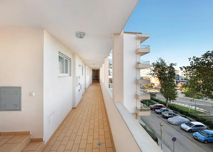 Caravela לאגוּ‏ש